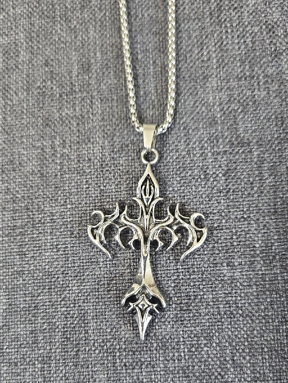 Silver 12" Chain w/ Cross